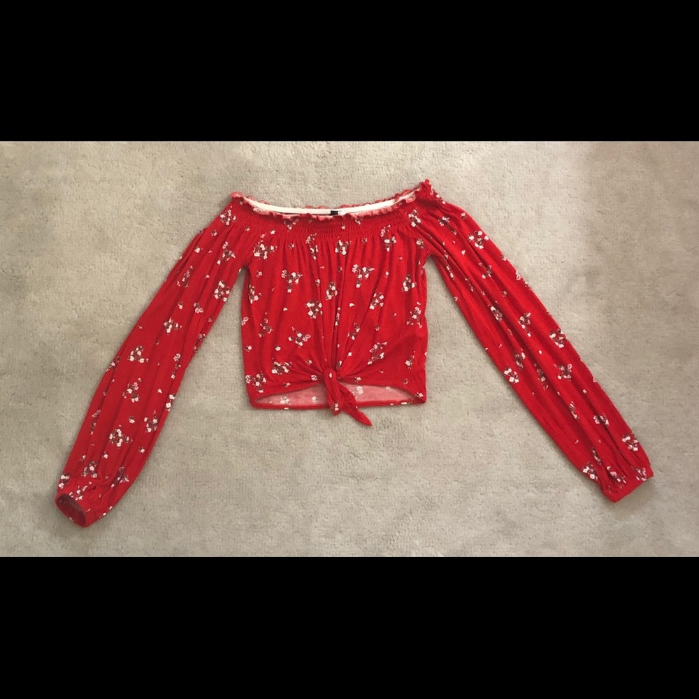 Red cropped shirt from H&M Divided